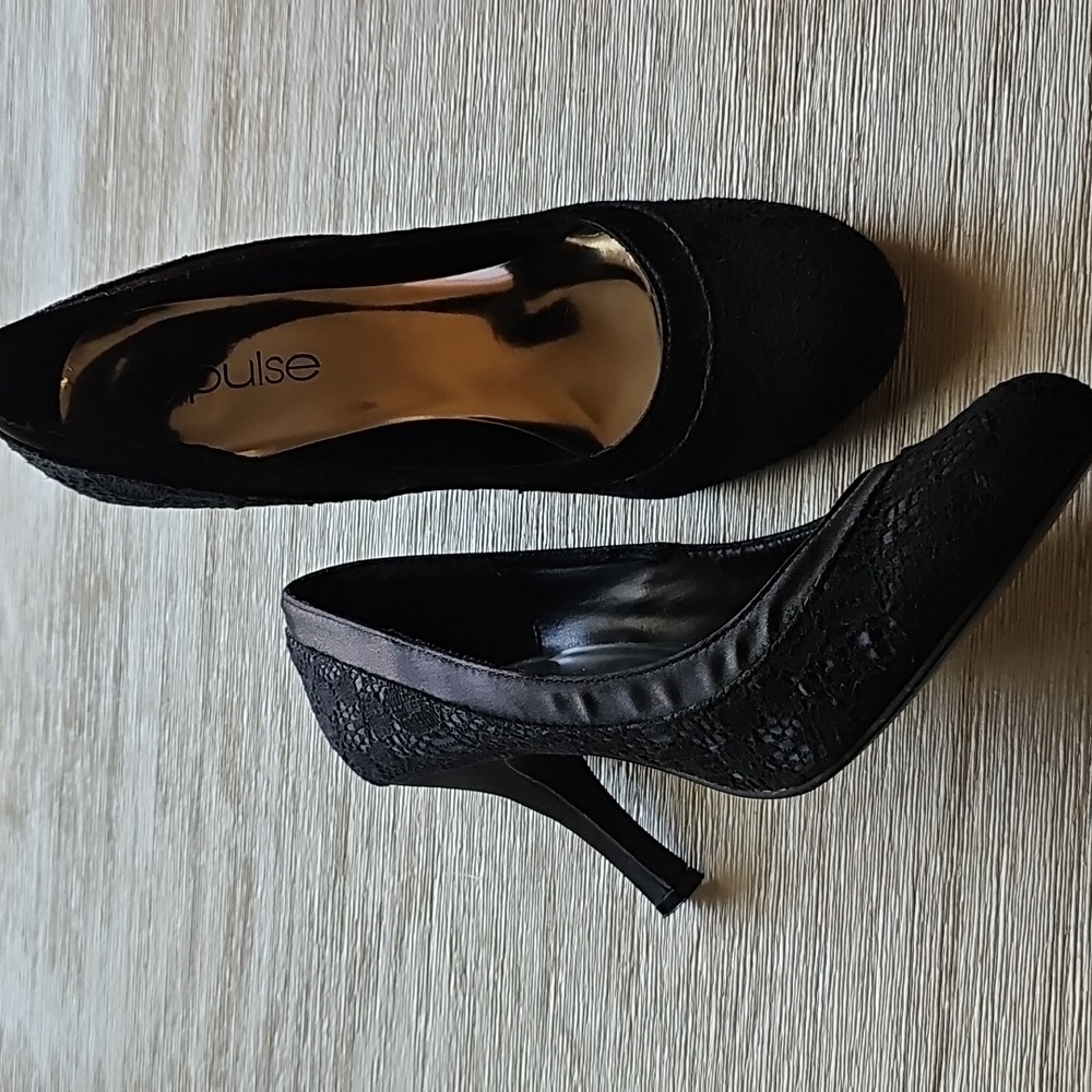 Pulse Elegant Lace Black Heels for Women